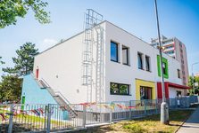 Budova pro dětské skupiny je slavnostně otevřená a je o ni velký zájem Budova pro dětské skupiny je slavnostně otevřená a je o ni velký zájem